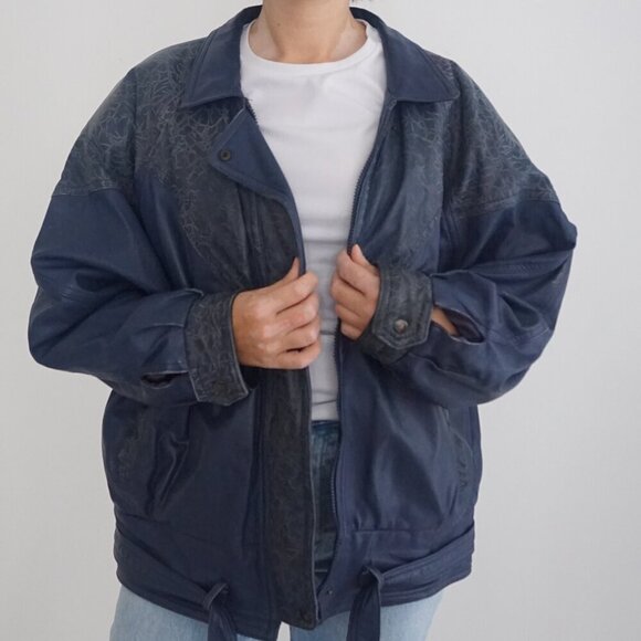 Vintage Roxy Collection Blue 100% Leather Zip Up Bomber Jacket 8 - Picture 2 of 16